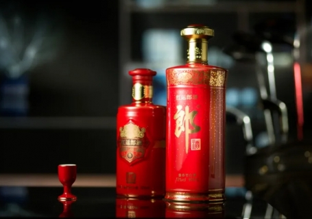 朝阳朝阳红运郎酒回收价格为什么比青花郎红花郎高那么多？
