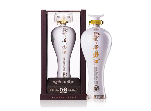 朝阳求购国花瓷西凤酒50年